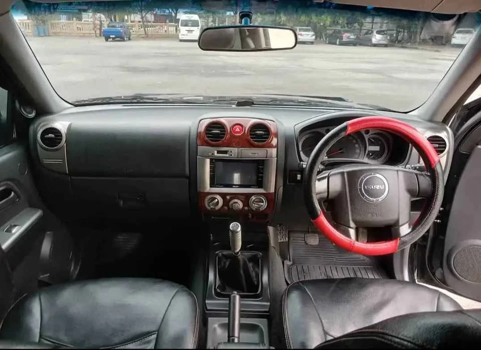 2007 Isuzu D-Max I 2