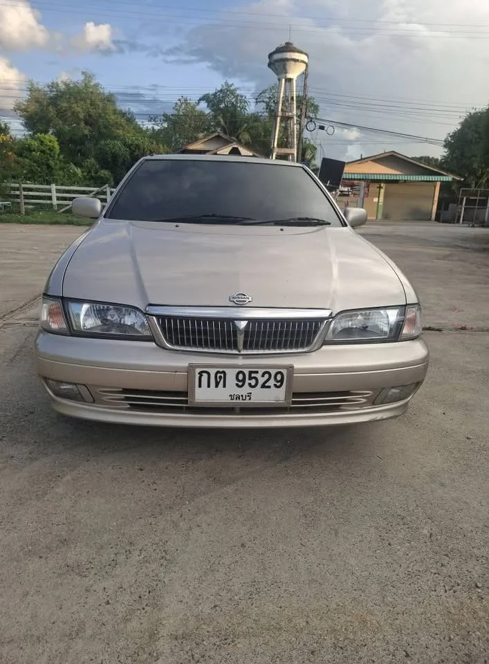2000 Nissan Sunny IV 2