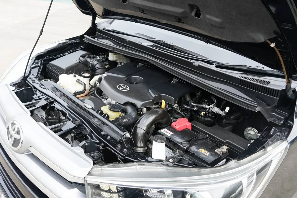 2019 Toyota Innova II 2