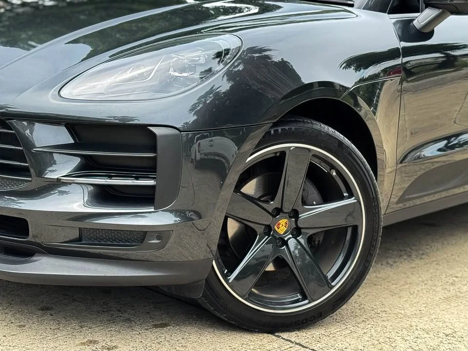2020 Porsche Macan I 2