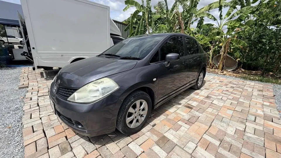 2008 Nissan Tiida I (C11) 3
