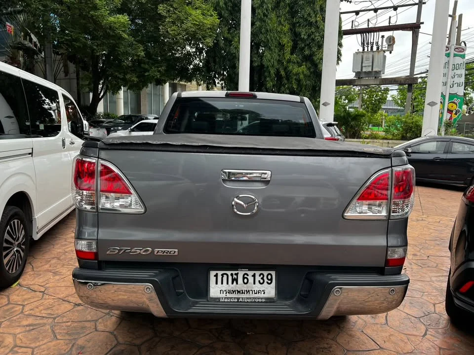 2013 Mazda BT-Series II 3
