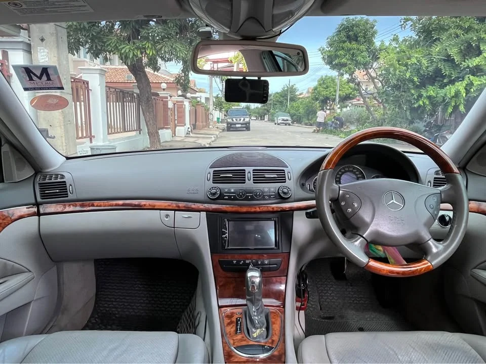 2003 Benz E-Class W211 3