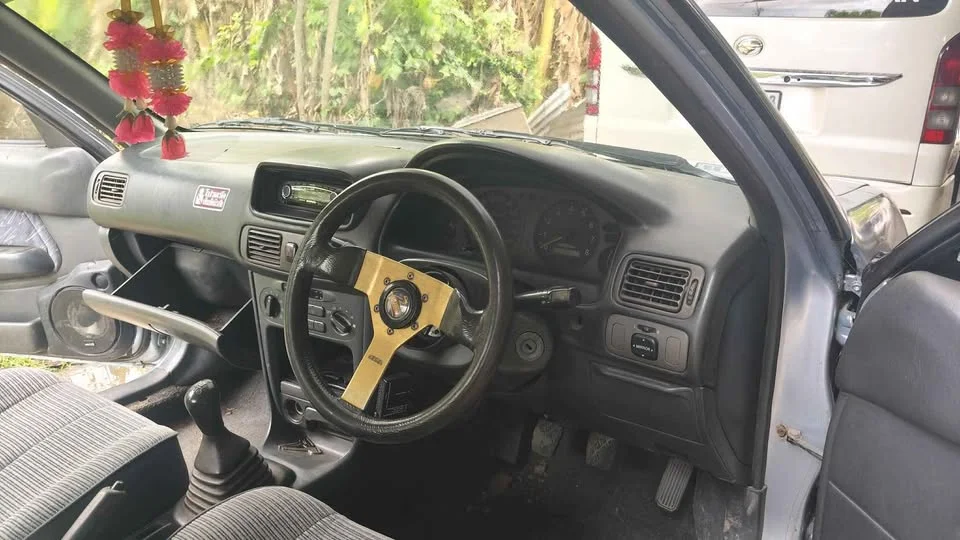 2000 Toyota Corolla Altis VIII (E110) 3