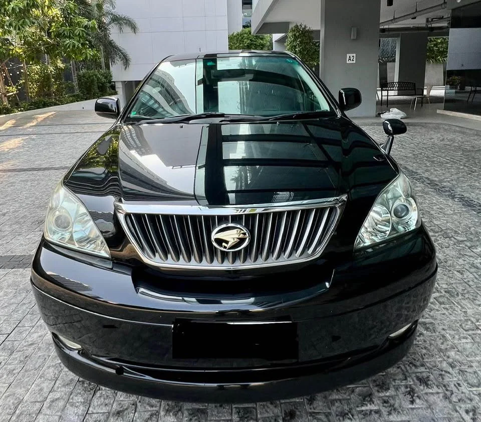 2010 Toyota Harrier II 2
