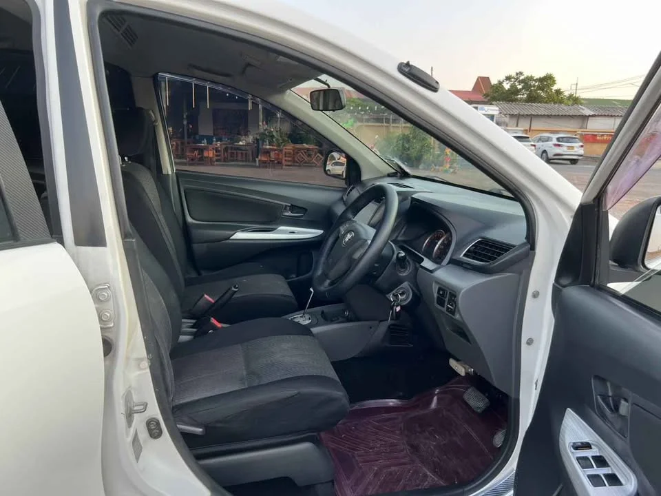 2013 Toyota Avanza II 3