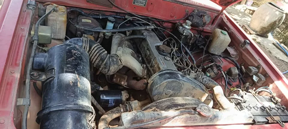 1985 Mitsubishi Triton I  3
