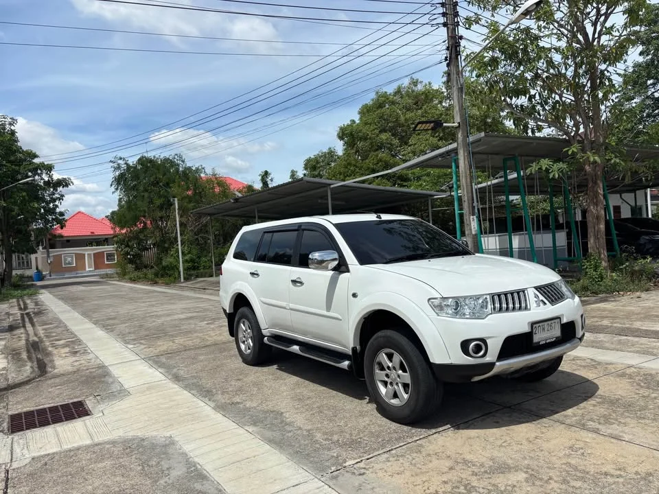 2014 Mitsubishi Pajero Sport II 3