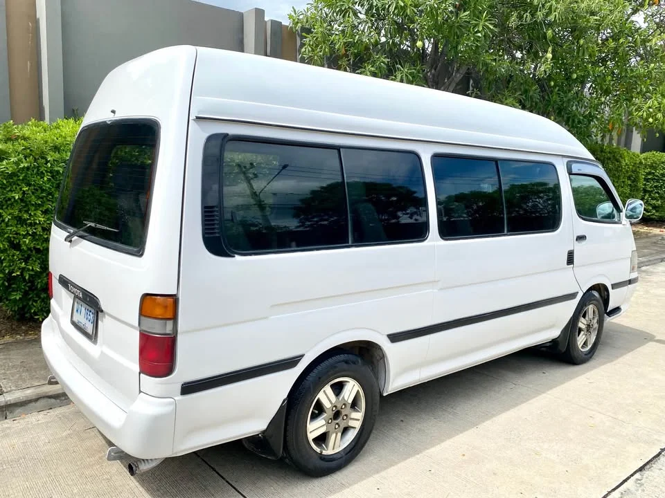 2002 Toyota Commuter IV (H100) 3