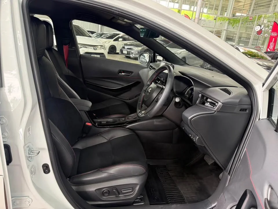 2025 Toyota Corolla Altis XII (E210) 2