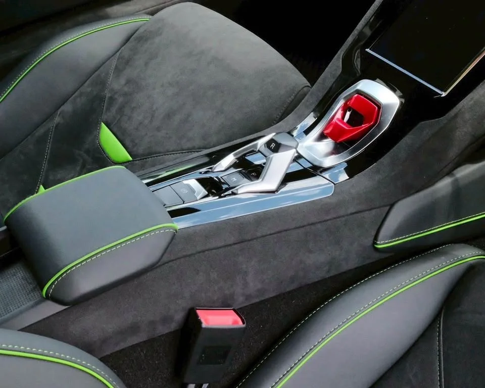 2024 Lamborghini Huracan 2