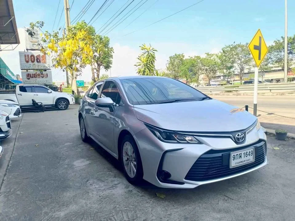 2020 Toyota Corolla Altis XII (E210) 3