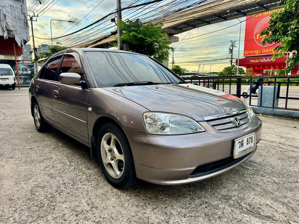 2003 Honda Civic VII 3