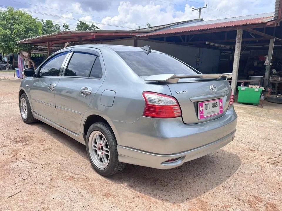 2010 Toyota Vios II 3