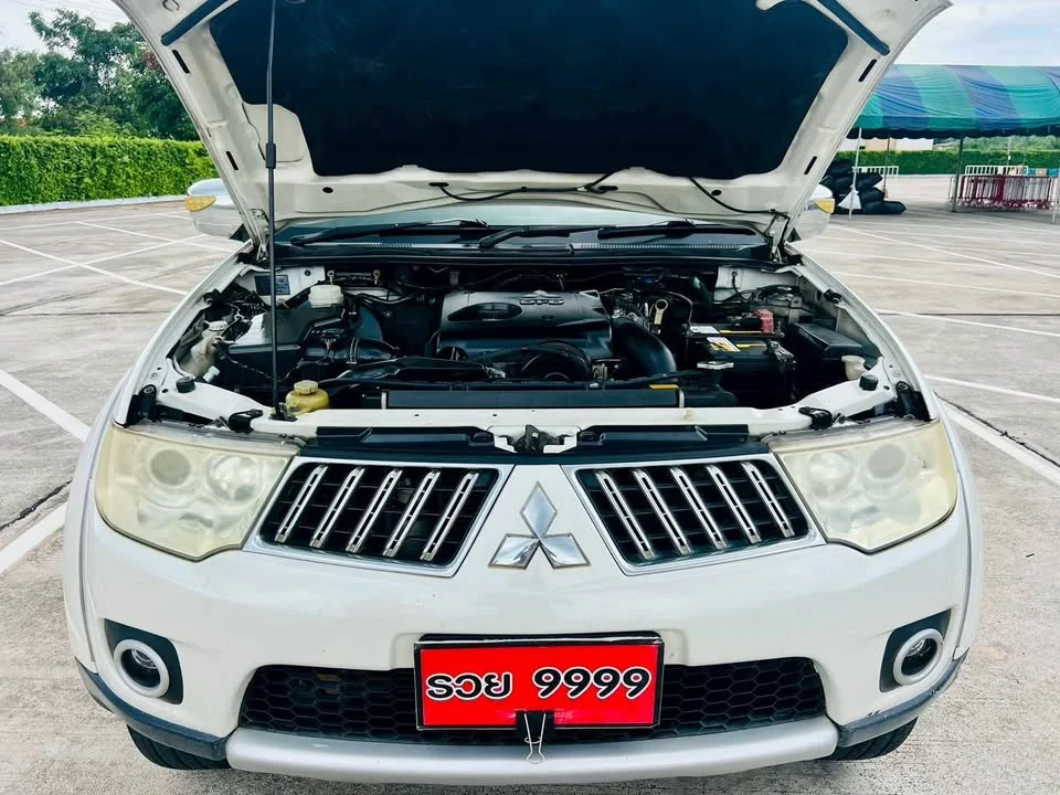 2010 Mitsubishi Pajero Sport II 3