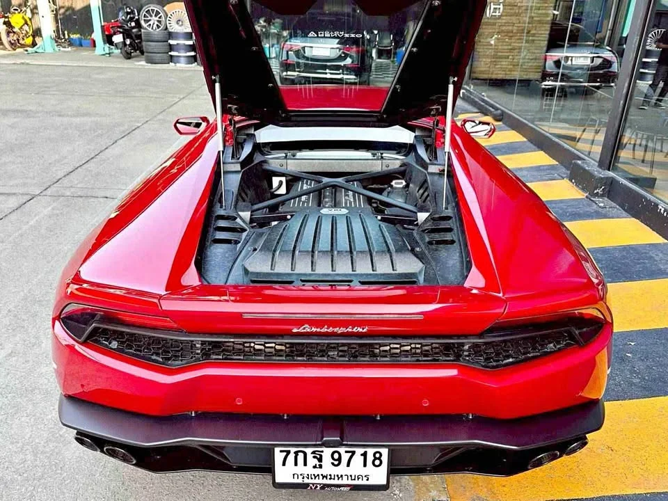 2017 Lamborghini Huracan 2
