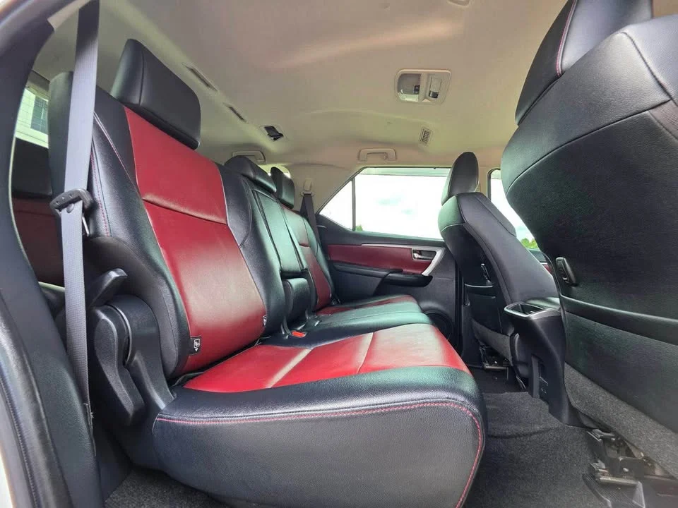 2019 Toyota Fortuner II 3