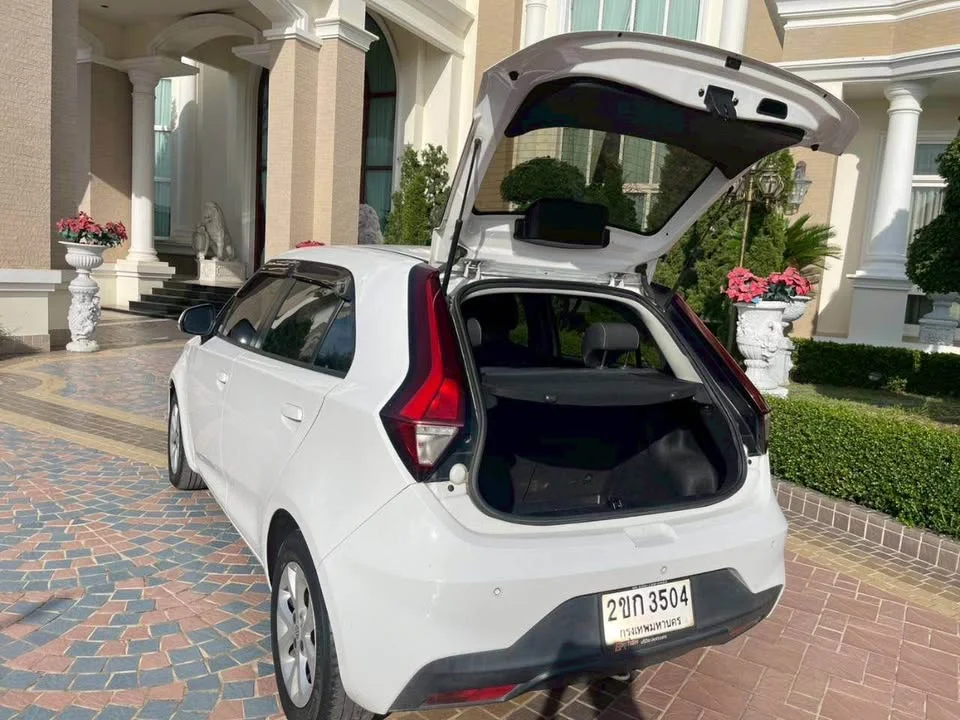 2021 MG 3 II 3