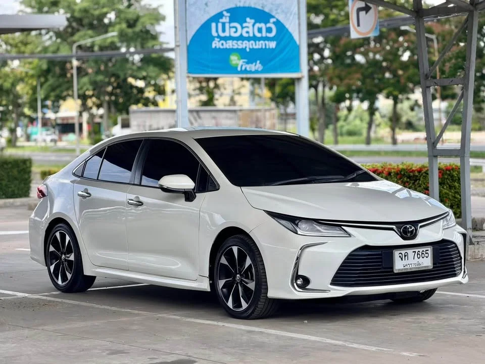2019 Toyota Corolla Altis XII (E210) 3