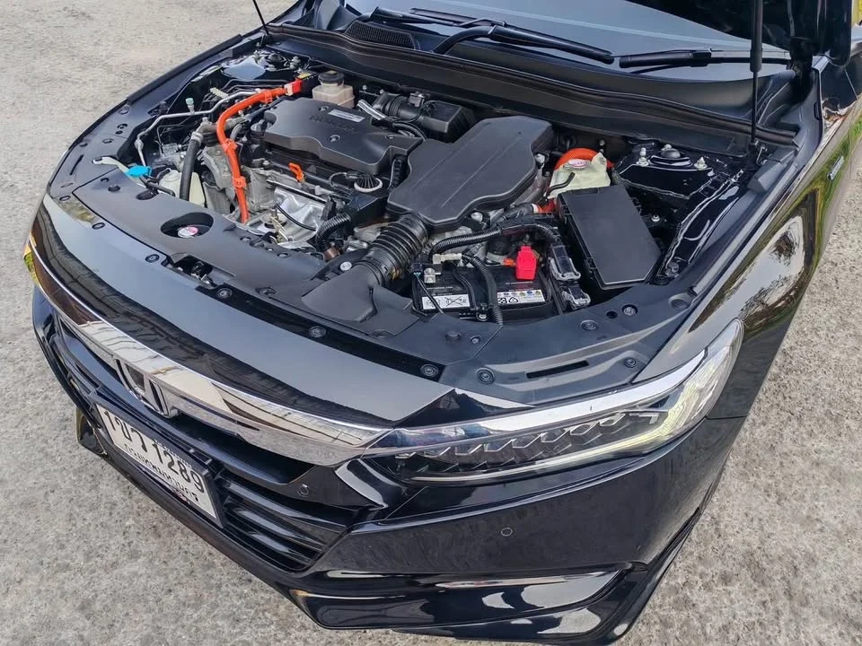 2020 Honda Accord X 2
