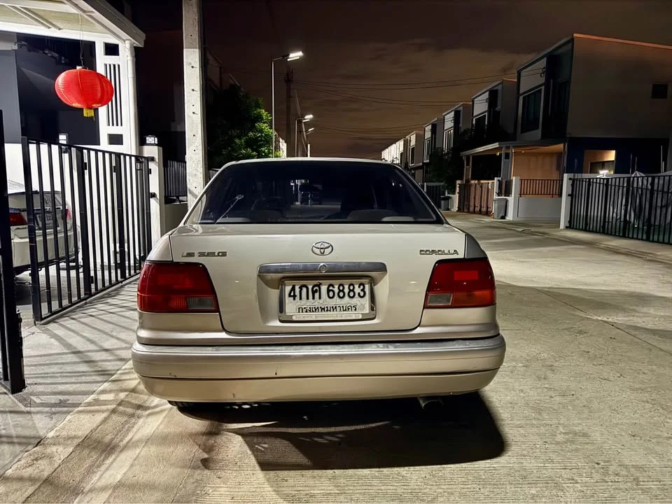 1997 Toyota Corolla Altis VIII (E110) 2