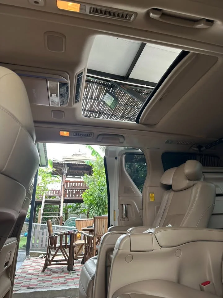 2012 Toyota Alphard, Vellfire II (AH20) 3