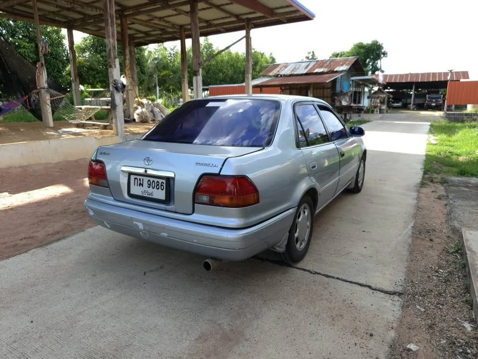 1997 Toyota Corolla Altis VIII (E110) 2