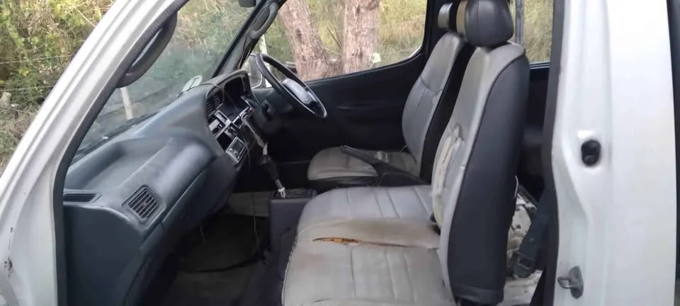 1993 Toyota Commuter IV (H100) 2