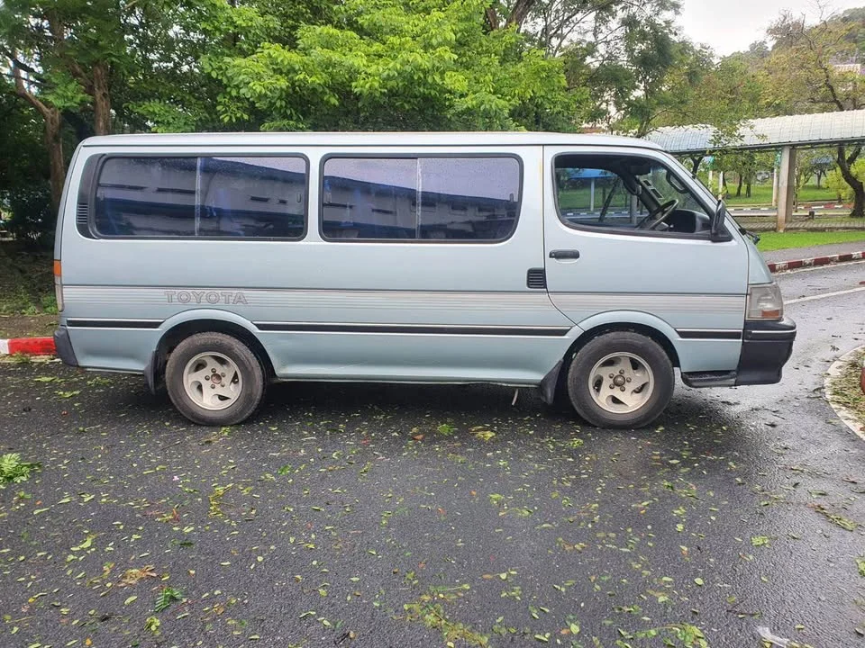 1994 Toyota Commuter IV (H100) 3