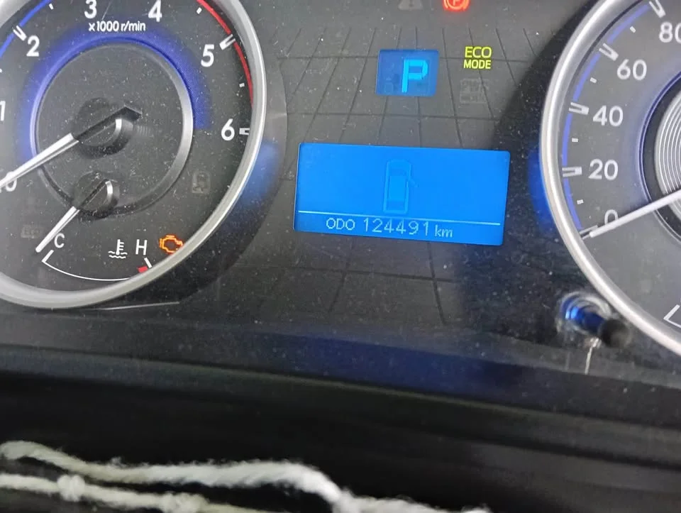 2018 Toyota Hilux VIII 2
