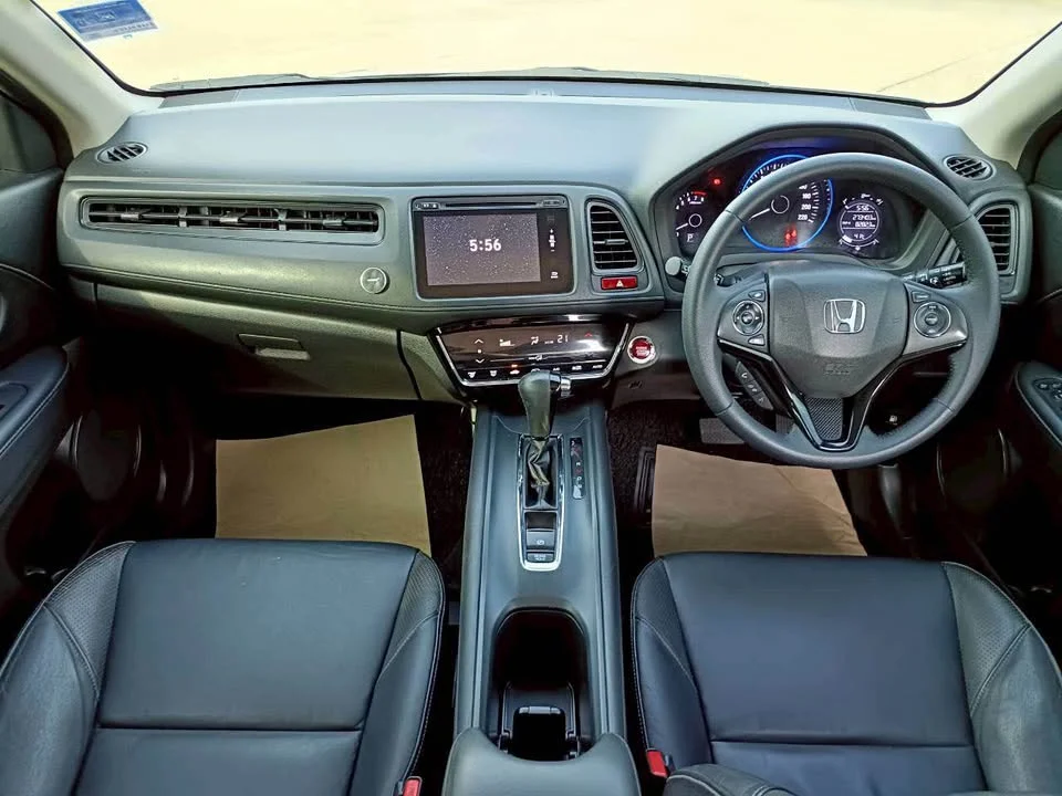 2015 Honda HR-V II 2