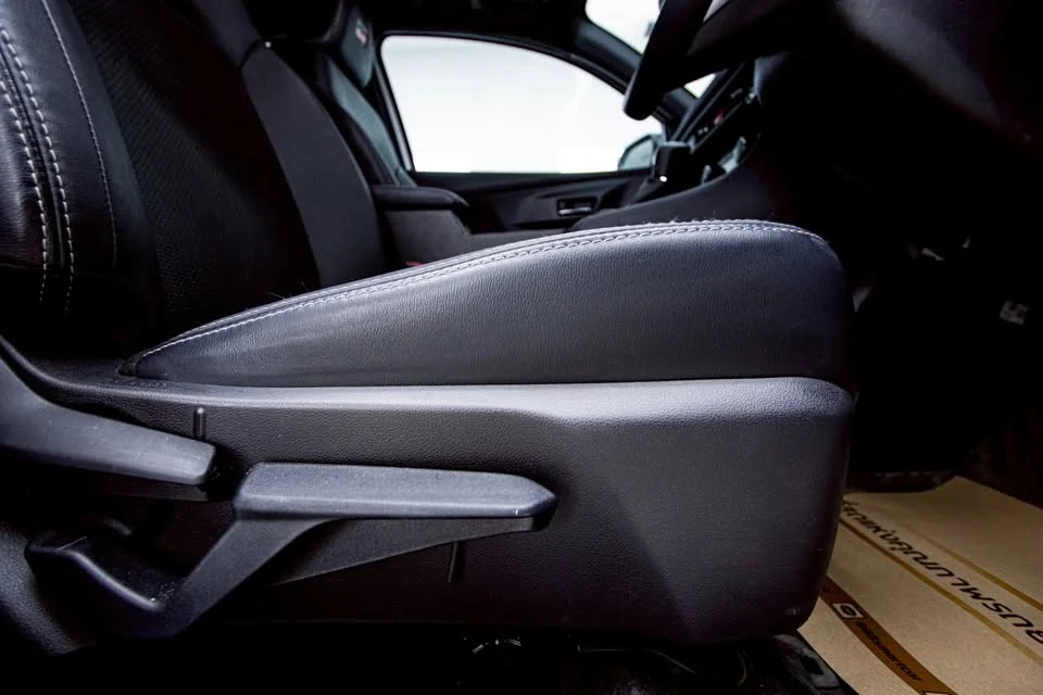 2025 Toyota Yaris ATIV IV 3