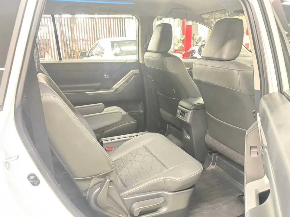 2025 Toyota Innova III 2