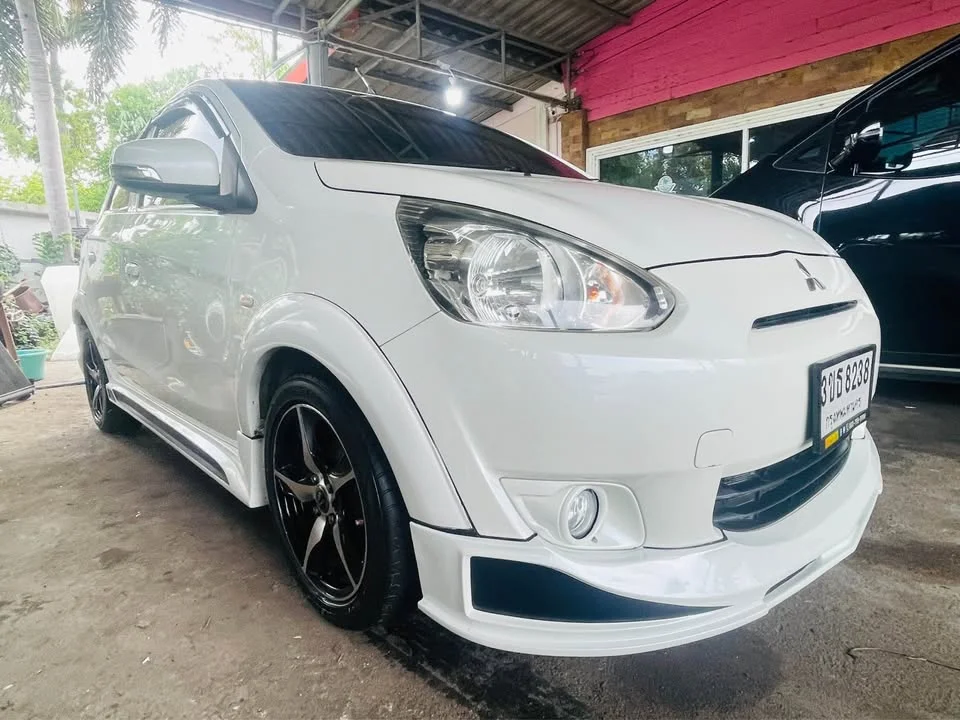 2012 Mitsubishi Mirage VI 3