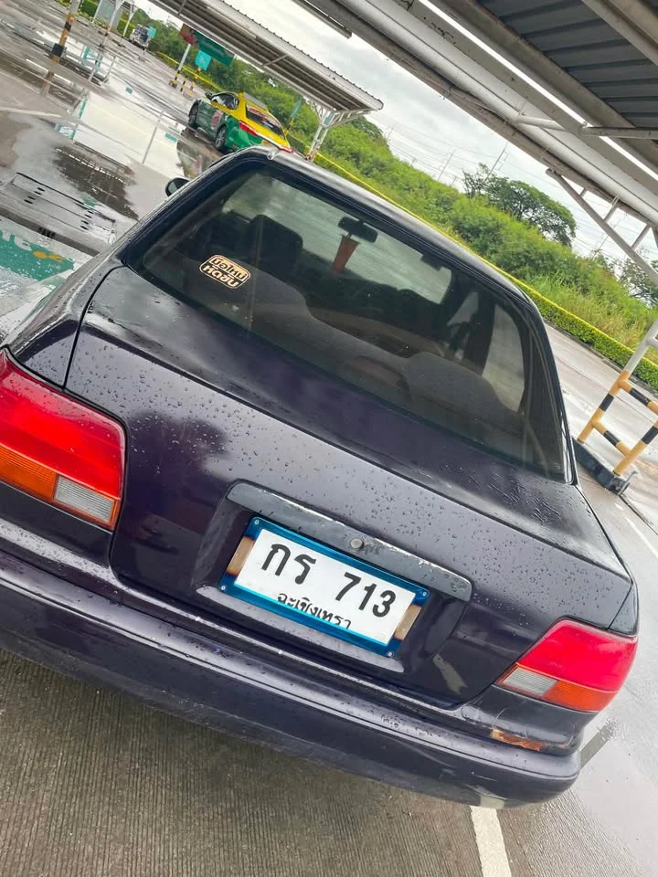 2000 Toyota Corolla Altis VIII (E110) 3