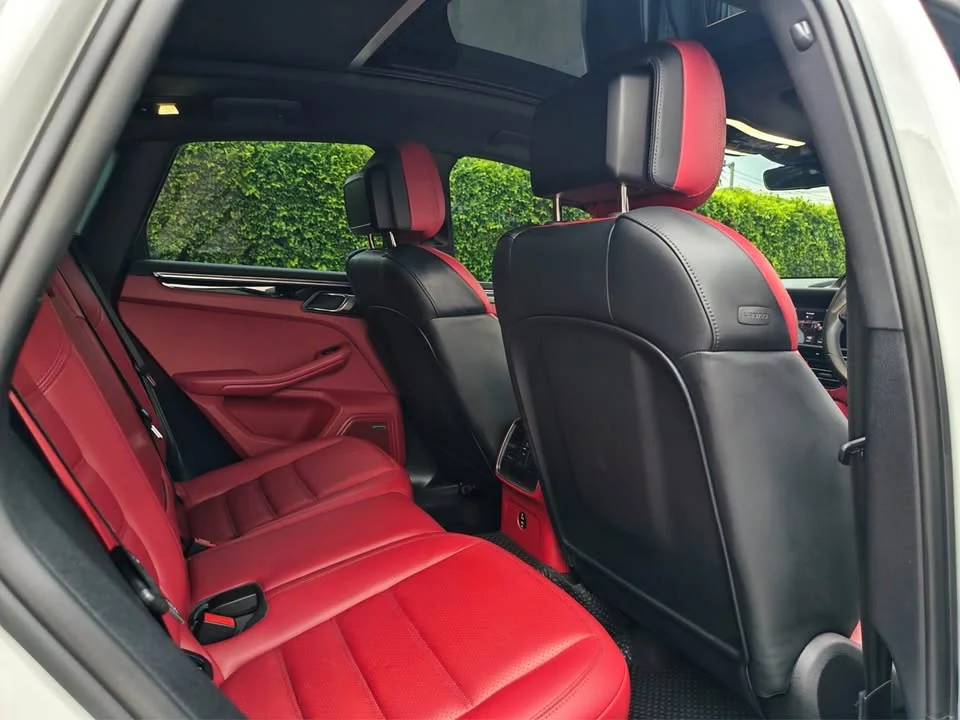 2023 Porsche Macan I 2