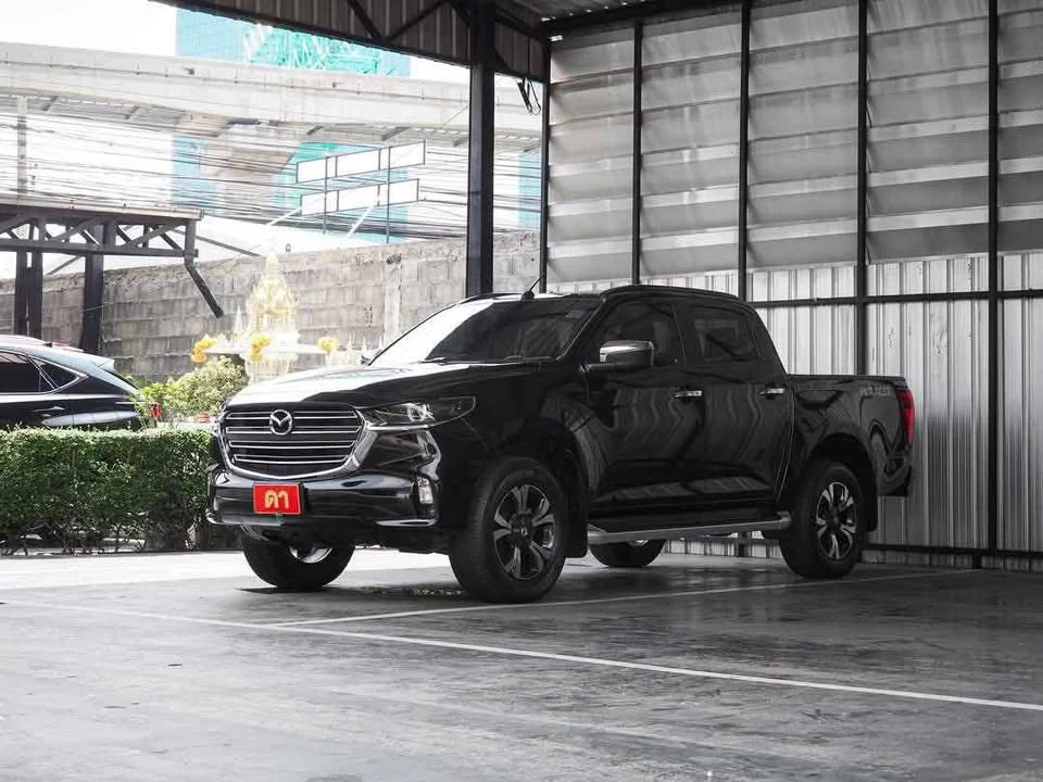 2023 Mazda BT-Series III 3