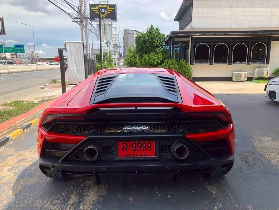 2019 Lamborghini Huracan 3