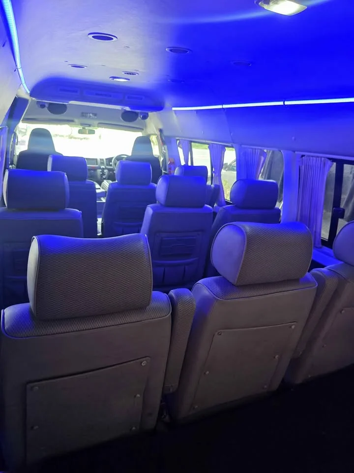 2012 Toyota Commuter V (H200) 3