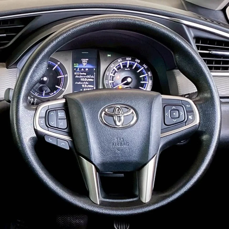 2021 Toyota Innova II 3