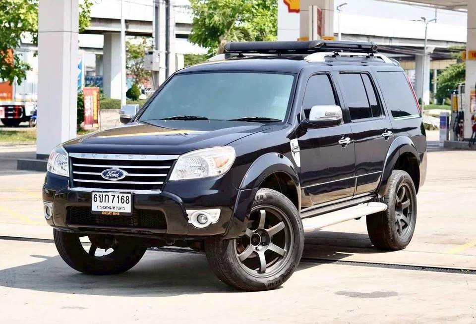 2012 Ford Everest I 3