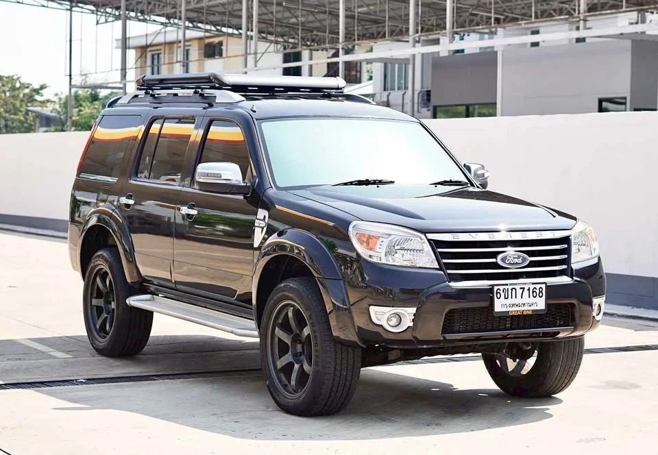 2012 Ford Everest I 2