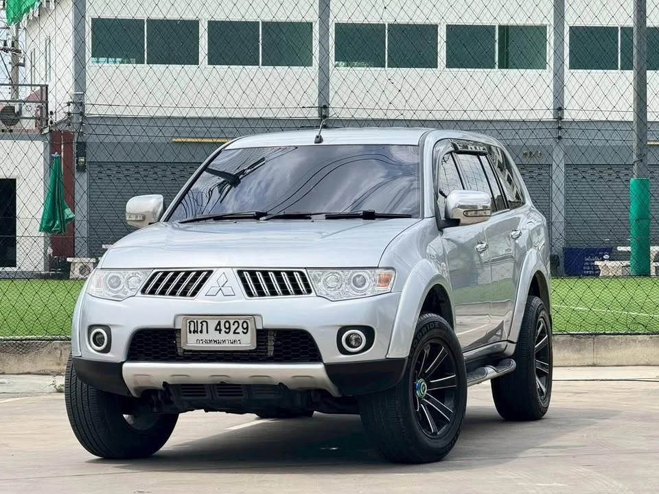 2009 Mitsubishi Pajero Sport II 3