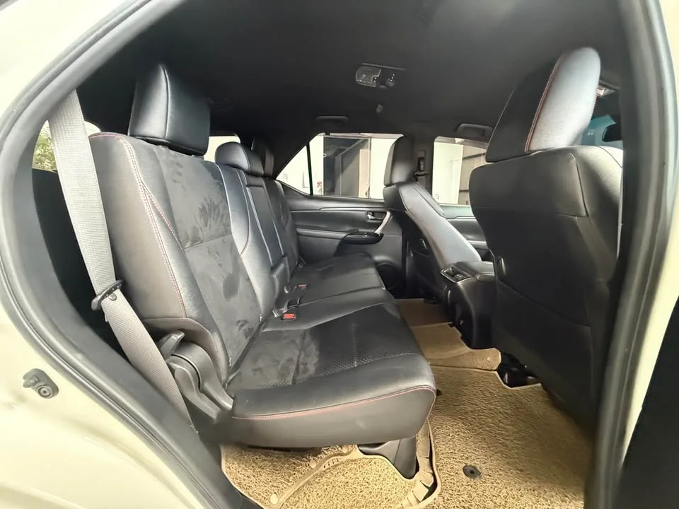 2022 Toyota Fortuner II 3
