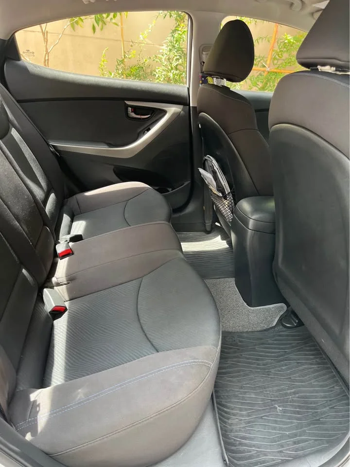 2013 Hyundai Elantra V 3