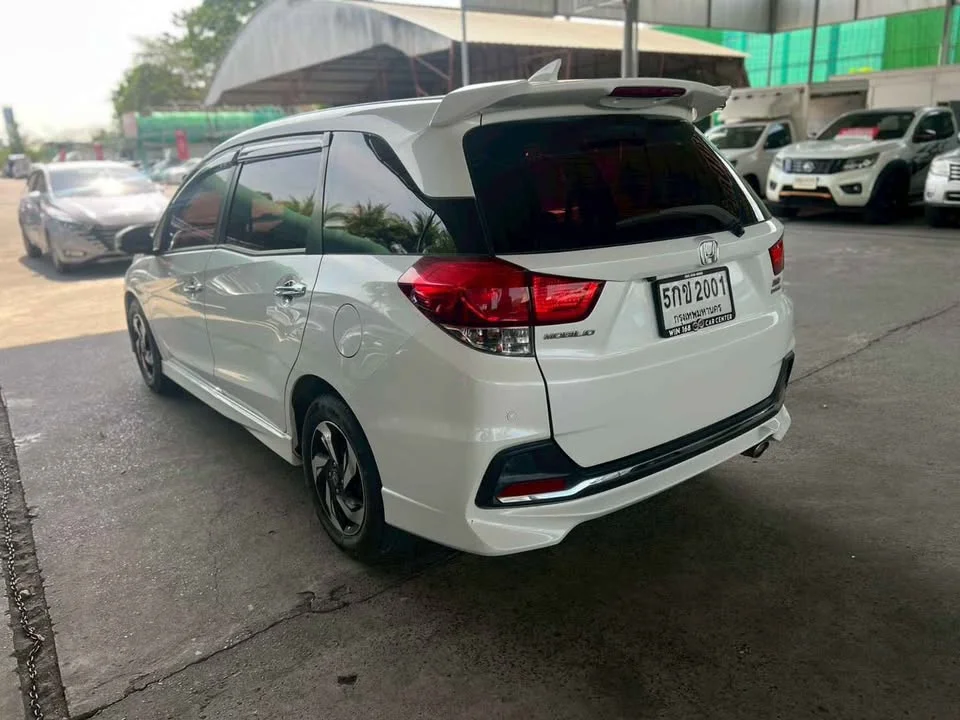 2014 Honda Mobilio II 2