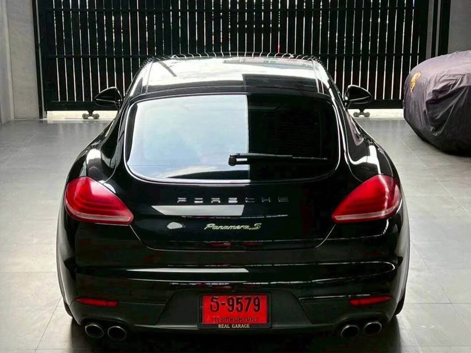 2015 Porsche Panamera I 3