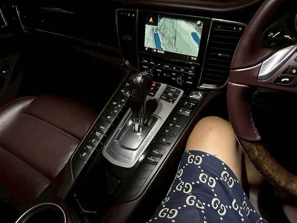2015 Porsche Panamera I 2