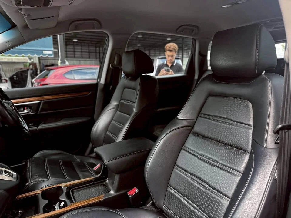 2018 Honda CR-V V 2
