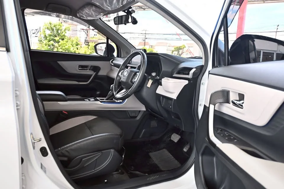 2023 Toyota Veloz III 3